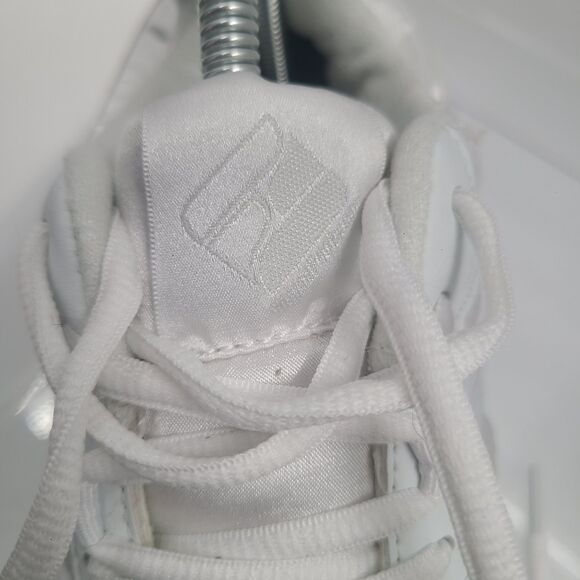 Fierce Feats White Cheer Shoes US Size 11 - Picture 7 of 9